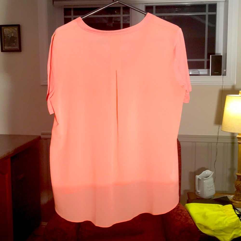 Blouse - Picture 2 of 3